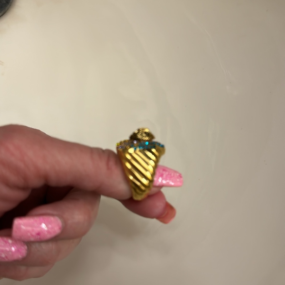Kurt Geiger Ring - Picture 5 of 5